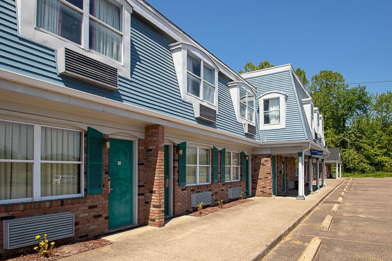 Country Squire Inn And Suites Coshocton Экстерьер фото